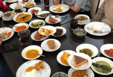 Surga Nasi Padang Paling Enak di Jogja, Porsi Bar-bar, Lauk Melimpah dan Rasa Otentik Minang