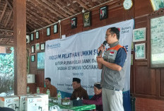 Pelatihan Keamanan Pangan dan Digital Marketing Kelompok UMKM Subsisten Tempe MAMAK
