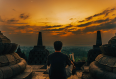 Pengalaman Eksklusif Tur Sunrise Candi Borobudur, Menikmati Cahaya di Puncak Stupa, Cek Info Selengkapnya