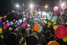 Tanpa Kembang Api, HEHA HORE 2026 di HeHa Sky View Tetap Meriah dengan 1.000 Balon Menyala