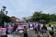 Buruh DIY Desak Sanksi Tegas atas Upah Tak Dibayar dan Pelanggaran THR-BPJS