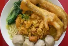 Menjelajah Wisata Kuliner Makan Mi Ayam Enak Akhir Bulan Kota Malang yang Ramah Kantong 