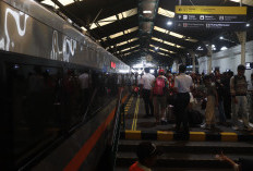 Long Weekend Berakhir, Stasiun Yogyakarta Dipadati Penumpang Tujuan Jakarta dan Bandung