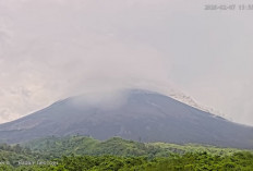 Hujan di Lereng Merapi Picu Ancaman Lahar, Awan Panas Mengarah Barat Daya