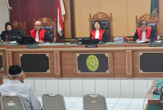 Eks Bupati Sleman Sri Purnomo Dituntut 8,5 Tahun Penjara dalam Kasus Dana Hibah Pariwisata