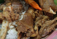 Berburu Kuliner Legendaris Solo, Ini Rekomendasi Tengkleng Hits yang Buka Sejak Subuh