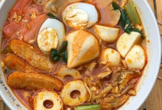 5 Seblak Terbaik di Bandung yang Buka Sampai Larut Dengan Puluhan Topping