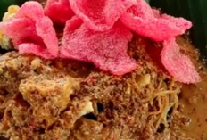 Mie Pangsit Paling Hits di Surabaya, Porsi Jumbo, Topping Melimpah, dan Kuah Ngaldu yang Bikin Nagih!