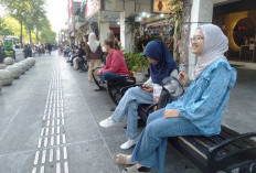 PKL Malioboro Keluhkan Dampak Uji Coba Full Pedestrian, Omzet Turun 75 Persen
