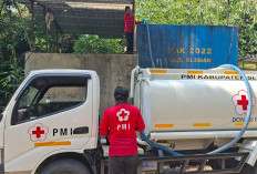 Sejak Juli Kekurangan Air, 175 Keluarga di Lereng Merapi Sleman Terima Bantuan PMI