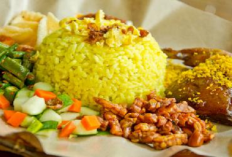 Pilihan Nasi Kuning Enak di Jogja untuk Sarapan Kenyang, Lauk Melimpah dan Harga Ramah Kantong
