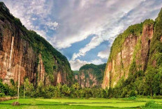 8 Destinasi Wisata Lembah Terindah di Indonesia, Pesonanya Menakjubkan Dijamin Bikin Kamu Enggan Pulang