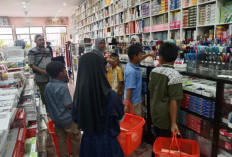 Senyum Anak Yatim Sambut Tahun Ajaran Baru, Bebas Memilih Perlengkapan Sekolah Impian
