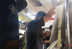 Berburu Kursi di Tengah Padatnya Commuter Line Jogja-Solo, Ini Siasat KRL Mania
