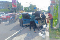 Mobil Hyundai Atos Terbakar di Condongcatur, Polresta Sleman Sigap Tangani Insiden Viral