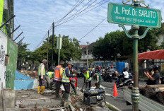 Eks PKL Terban Disulap Jadi Taman, Wali Kota Hasto Soroti WC Buang ke Selokan