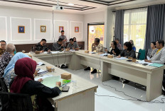 Pengelola STIE Widya Manggalia Geruduk Kantor Dindikpora Brebes, Curhat Kelanjutan Nasib Pendidikan Mahasiswa