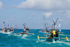 Larung Sesaji Warnai Sedekah Laut Sadeng 2026, Simbol Syukur Nelayan atas Rezeki dari Laut