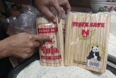 Tusuk Sate Bambu Lokal Keteteran, Produk China Kuasai Rak Pasar Tradisional