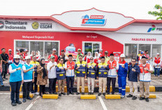 Kunjungi Rest Area KM 379A Batang-Semarang, Wamen ESDM Pastikan Stok BBM Aman Selama Mudik