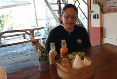 Mantan Chef Hotel Bintang Lima Racik Masakan Jawa dan Jamu di Mbok Tenong Menoreh