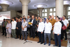 525 Guru Besar UGM Siap Rumuskan Naskah Akademik dan Kajian Strategis untuk Pemerintah