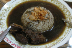 Menjelajahi Kelezatan Kuah Hitam Rawon Surabaya Legendaris Rating 4.5 ke Atas