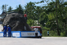 Batu Raksasa Saksi Dahsyatnya Erupsi Merapi 2010, Kini Jadi Monumen Favorit Pengunjung di Sungai Gendol