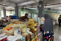 Tekan Inflasi Jelang Idulfitri, 48 Ton Bahan Pokok Disubsidi Lewat Pasar Murah