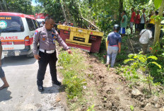 Truk Traktor Masuk Jurang Usai Tabrak Motor di Lendah Kulon Progo, Dua Orang Luka Berat