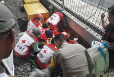 Pemulung Lansia Diduga Tuna Rungu Tewas Tertemper KA Bengawan di Jalur Rel Fly Over Janti