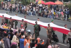 Kemeriahan Parade TNI-Polri dan Atraksi Kopasgat IDME 2026, Ada Bendera Merah Putih 281 Meter