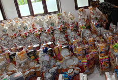 Di Balik Ramainya Pesanan Jelang Lebaran, Ada Cerita Perangkai Parsel Lebaran di Sleman