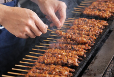 Menjelajah Street Food Legendaris Surabaya Paling Hits, Sensasi Kulineran Malam di Tepi Sungai 