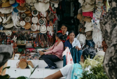 Surga Harta Karun Eksplorasi Pasar Loak Taman Puring dan Destinasi Penuh Nostalgia