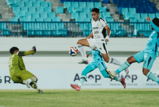 Gol Irvan Mofu Bawa PSS Sleman Taklukkan Persela 1-0, Kokoh di Puncak Klasemen