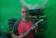 Musim Kurban, Pesanan Pisau Harga Ekonomis Lebih Mendominasi
