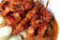 Wisata Kuliner Malam Jakarta, Sate Ayam Enak dengan Daging Empuk dan Bumbu Medok