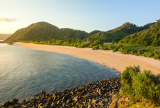Nikmati Pesona Surga Pesisir Eksotis Pantai Kuta Mandalika Lombok yang Memukau