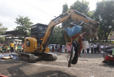 Puluhan Bentor Dimusnahkan, Pengemudi Becak Malioboro Beralih ke Becak Listrik