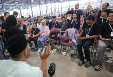 Kisah Tika, Difabel yang Kini Bangkit Berkat Pekerjaan di Pabrik Rokok