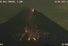 Suplai Magma Masih Berlangsung, Merapi Keluarkan Tiga Awan Panas Guguran Sehari