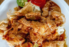 Surganya Jajanan Murah Batagor Malang dengan Saus Kacang yang Bikin Ketagihan