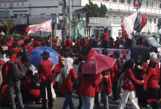 Aksi Seribuan Mahasiswa di DPRD DIY dan Titik Nol Kilometer, Ada Tujuh Tuntutan